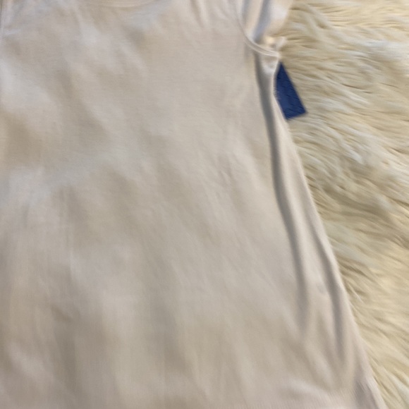 Vera Wang T-shirt brand new with tags - Picture 5 of 8